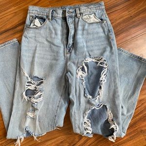 BDG Boyfriend jeans! Size 30